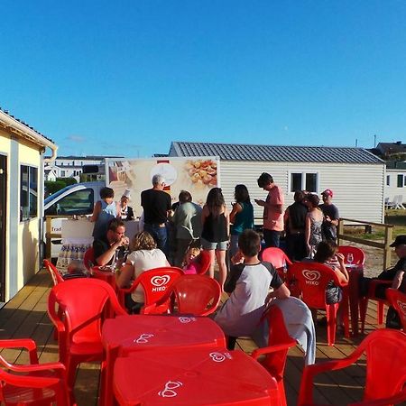 Camping De Kerurus Hotell Plounéour-Trez Eksteriør bilde