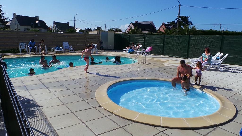 Camping De Kerurus Hotell Plounéour-Trez Eksteriør bilde