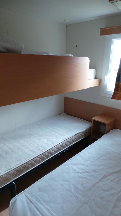 Camping De Kerurus Hotell Plounéour-Trez Rom bilde