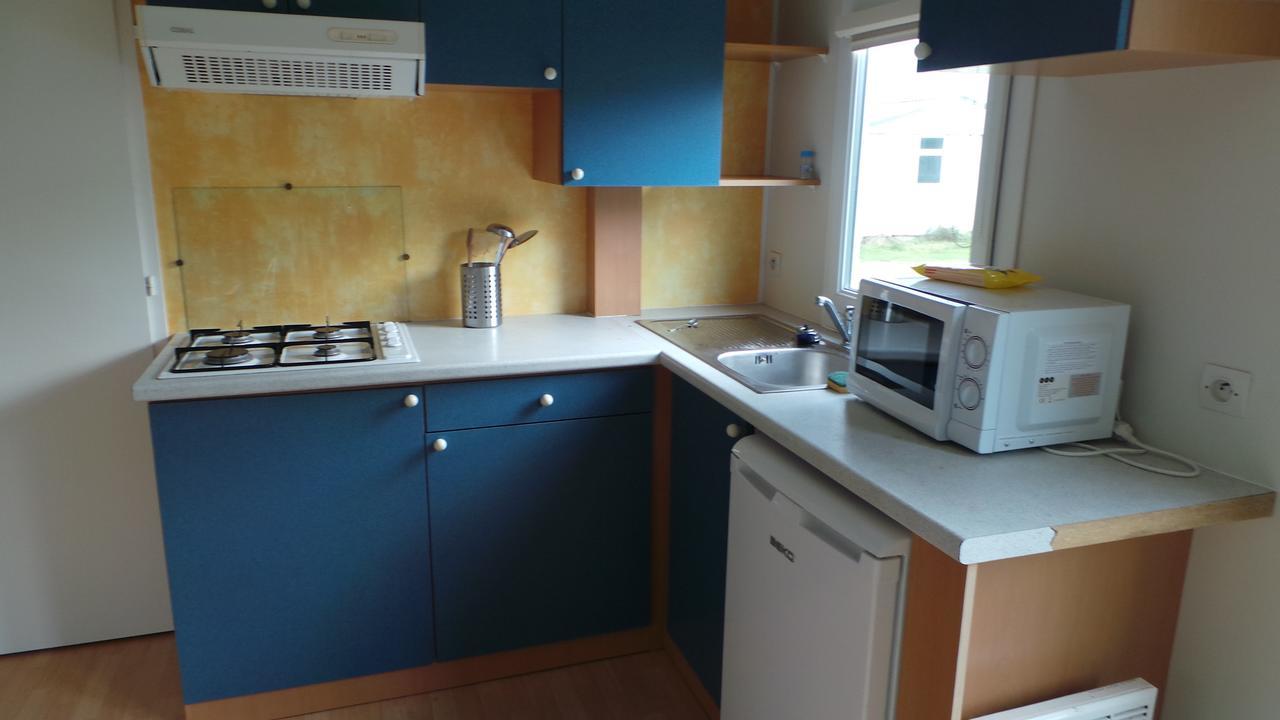 Camping De Kerurus Hotell Plounéour-Trez Rom bilde